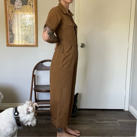 HarperSage Utility Jumpsuit - Picture 2 of 10